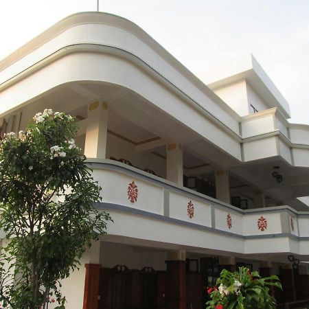 Seawin Beach Resort Варкала Экстерьер фото
